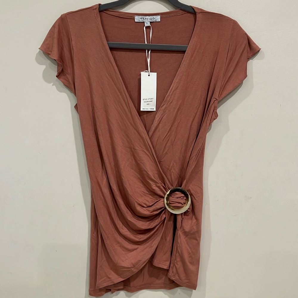 Vertigo Paris Women’s Stretch Blouse Top Size L NWT